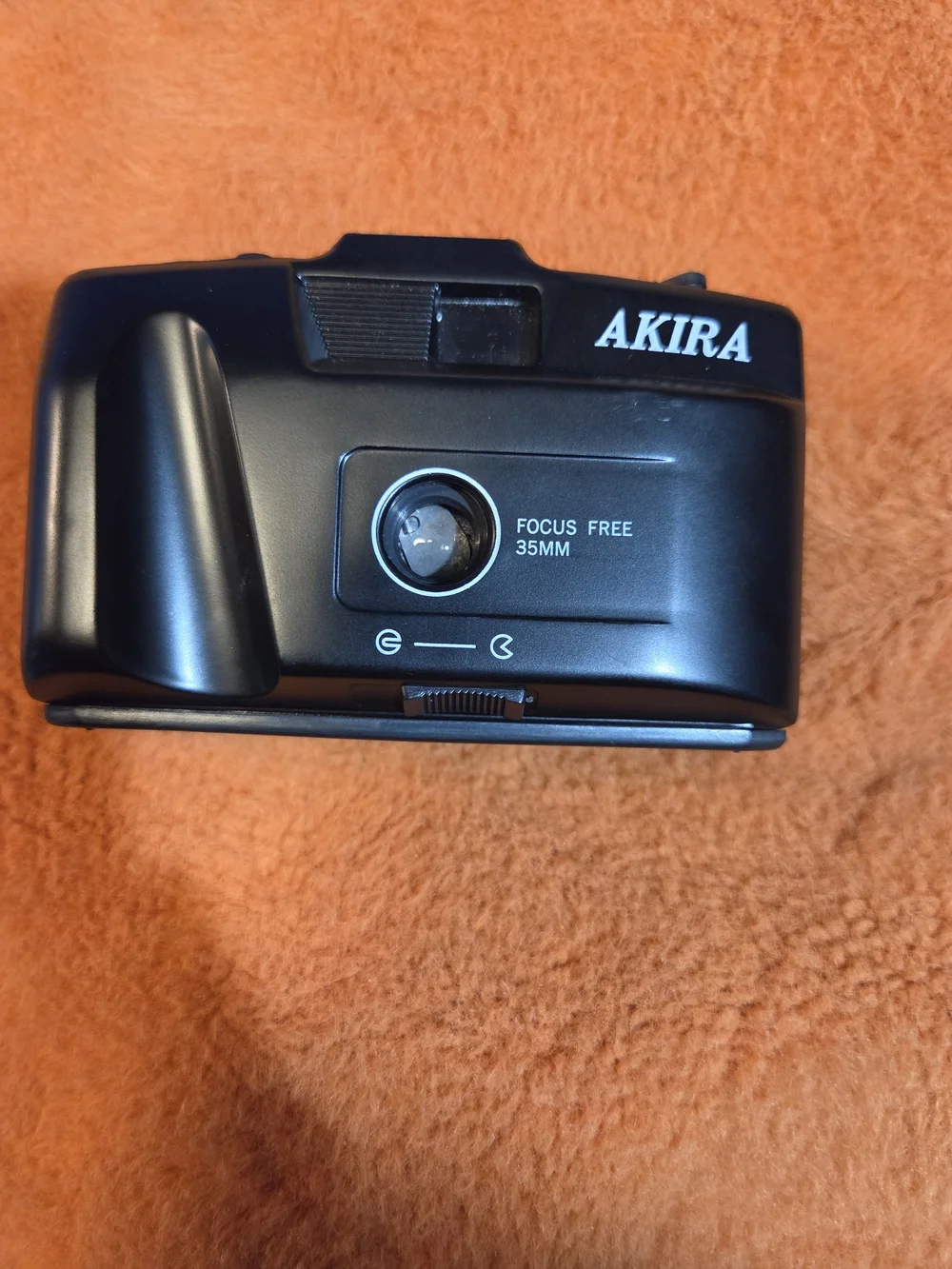 New In Box Vintage AKIRA TC-305 Black 35mm Point & Shoot Camera